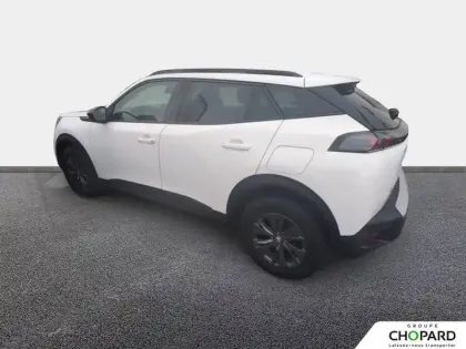 Photo 8 Peugeot 2008  PureTech 130 S&S EAT8
