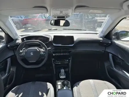 Photo 11 Peugeot 2008  PureTech 130 S&S EAT8