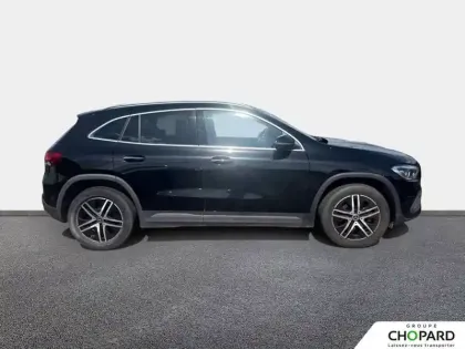 Photo 8 Mercedes GLA  200 d 8G-DCT