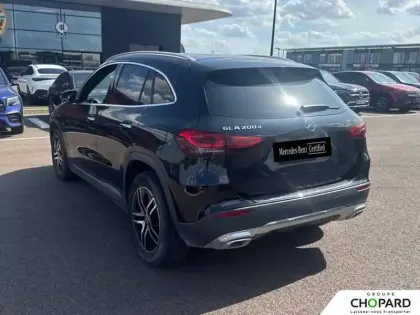 Photo 31 Mercedes GLA  200 d 8G-DCT