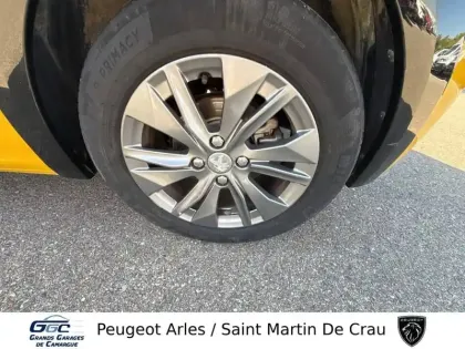 Photo 11 Peugeot 208  Electrique 50 kWh 136ch