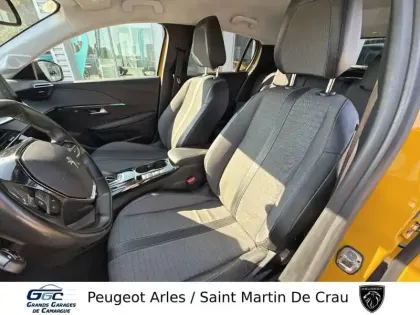 Photo 8 Peugeot 208  Electrique 50 kWh 136ch
