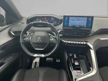 Photo 7 Peugeot 5008  Hybrid 145 ch e-DCS6