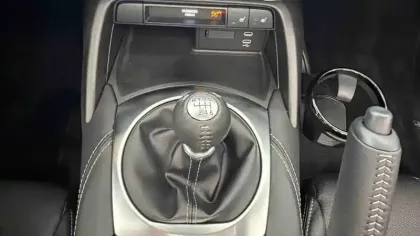 Photo 19 Mazda Mx-5  Roadster 1.5L SKYACTIV-G 132 ch
