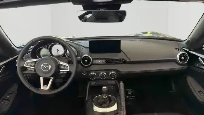 Photo 12 Mazda Mx-5  Roadster 1.5L SKYACTIV-G 132 ch