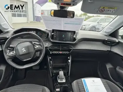 Photo 7 Peugeot 208  Electrique 50 kWh 136ch