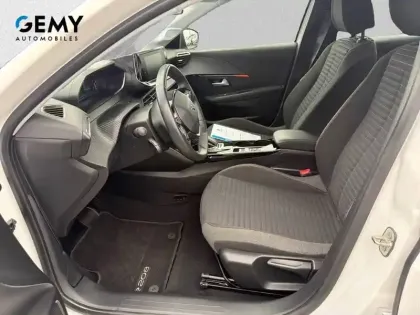 Photo 8 Peugeot 208  Electrique 50 kWh 136ch