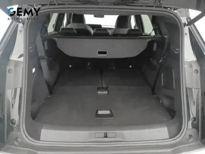 Photo 5 Peugeot 5008  Hybrid 145 ch e-DCS6