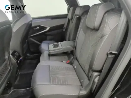 Photo 9 Peugeot 5008  Hybrid 145 ch e-DCS6