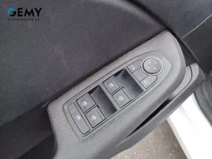 Photo 11 Renault Clio  SCe 65