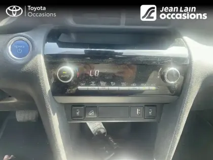 Photo 13 Toyota Yaris  Cross Hybride 116h AWD-i