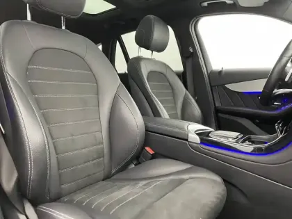 Photo 28 Mercedes GLC  300 e 9G-Tronic 4Matic
