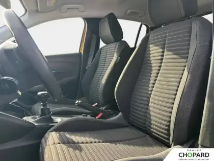 Photo 10 Peugeot 208  PureTech 100 S&S BVM6