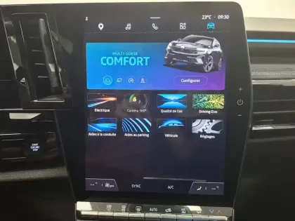 Photo 42 Renault Austral  E-Tech hybrid 200