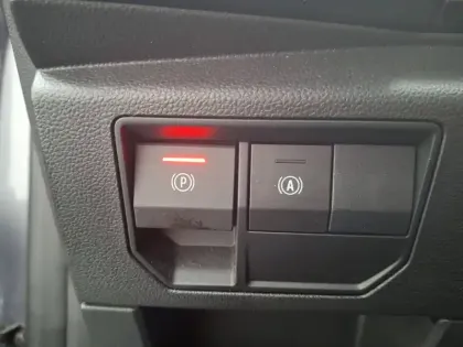 Photo 34 Renault Austral  E-Tech hybrid 200