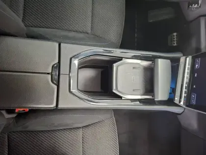 Photo 30 Renault Austral  E-Tech hybrid 200