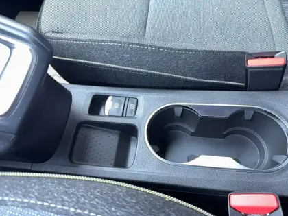 Photo 49 Renault Captur  E-Tech full hybrid 145 ch