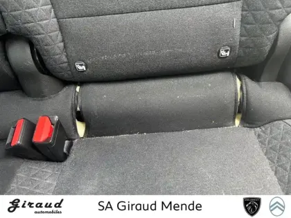 Photo 31 Renault Captur  E-Tech full hybrid 145