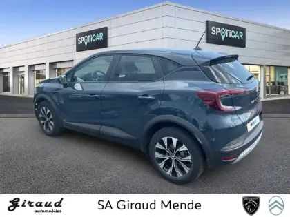Photo 6 Renault Captur  E-Tech full hybrid 145