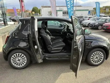 Photo 51 Fiat 500  3+1 e 118 ch