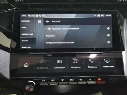 Photo 50 Peugeot 408  Hybrid 145 e-DCS6