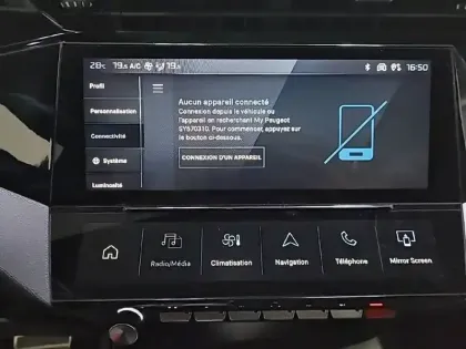 Photo 48 Peugeot 408  Hybrid 145 e-DCS6