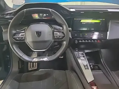 Photo 10 Peugeot 408  PureTech 130 ch S&S EAT8