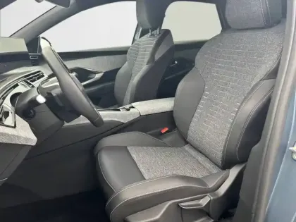 Photo 10 Peugeot 3008  Hybrid 145 e-DCS6