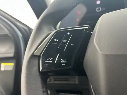 Photo 14 Peugeot 3008  Hybrid 145 e-DCS6