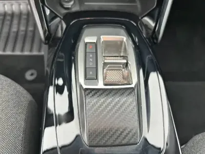 Photo 34 Peugeot 208  Electrique 50 kWh 136ch