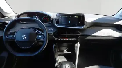 Photo 18 Peugeot 208  Electrique 50 kWh 136ch
