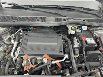 Photo 46 Peugeot 208  Electrique 50 kWh 136ch