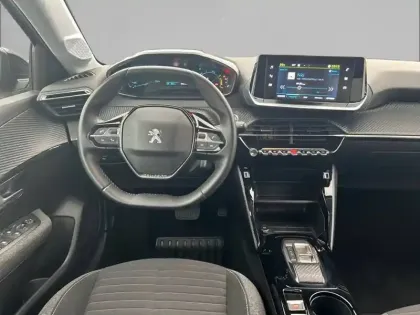 Photo 28 Peugeot 208  Electrique 50 kWh 136ch