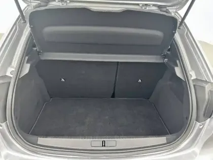 Photo 26 Peugeot 208  Electrique 50 kWh 136ch