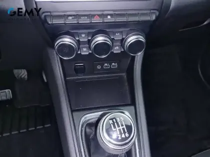 Photo 28 Renault Captur  TCe 100 GPL