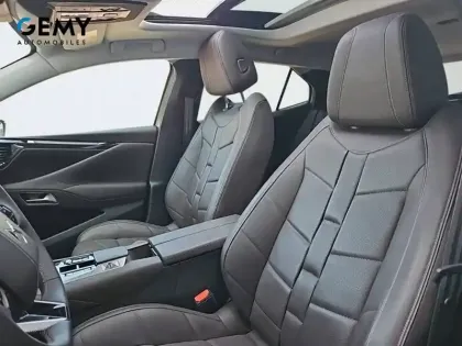 Photo 8 DS DS 4  Hybride E-Tense 225 EAT8