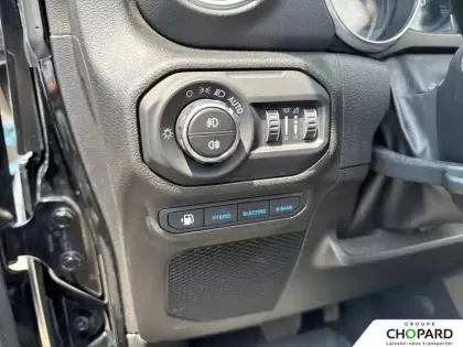 Photo 19 Jeep Wrangler  Unlimited 4xe 2.0 l T 380 ch PHEV 4x4 BVA8