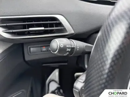 Photo 17 Peugeot 5008  PureTech 180ch S&S EAT8