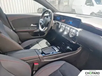 Photo 12 Mercedes CLA  Coupé 250 e Hybrid EQ 8G-DCT