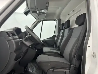 Photo 8 Renault Master  FGN TRAC F3500 L2H2 BLUE DCI 135