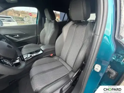 Photo 10 Peugeot 2008  Electrique 54 kWh 156 ch