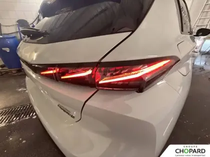 Photo 22 Peugeot 308  Hybrid 145 e-DCS6