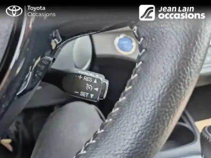 Photo 18 Toyota Yaris  Hybride Pro 100h