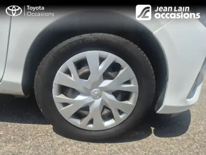 Photo 8 Toyota Yaris  Hybride Pro 100h