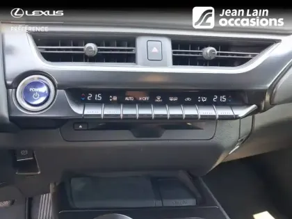 Photo 13 Lexus UX  250h 2WD