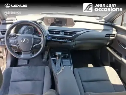 Photo 17 Lexus UX  250h 2WD