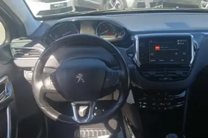 Photo 17 Peugeot 2008  1.2 PureTech 110ch S&S BVM5
