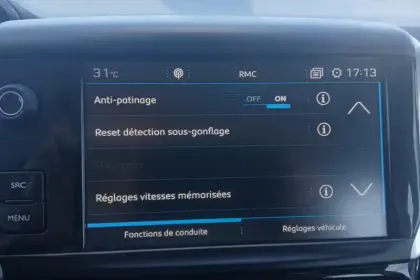 Photo 25 Peugeot 2008  1.2 PureTech 110ch S&S BVM5