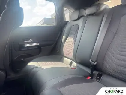 Photo 17 Mercedes Classe B  180 d 8G-DCT