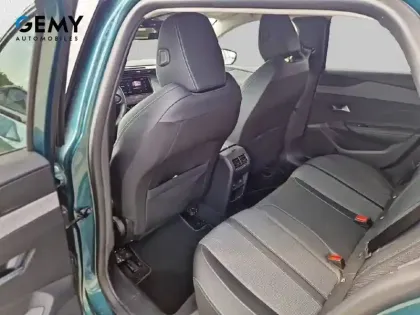 Photo 9 Peugeot 308  SW PureTech 130ch S&S BVM6